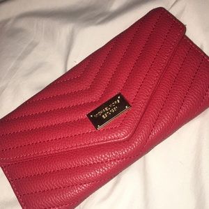 Red wallet